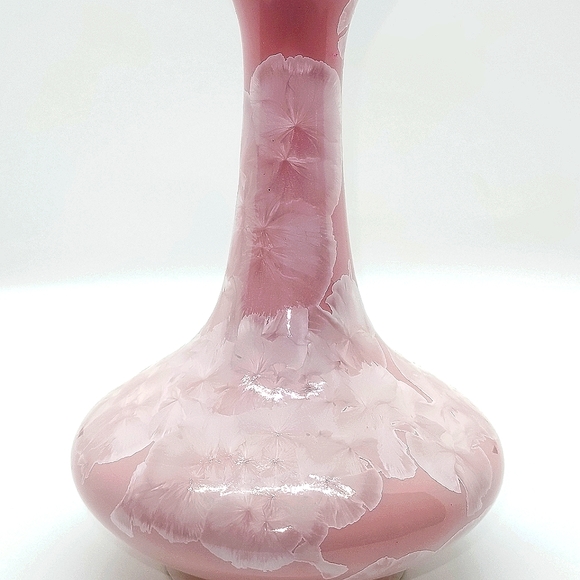 SOLD       Vintage Crystalline Pottery Vase in Rare Pink 7 in tall - Picture 5 of 10